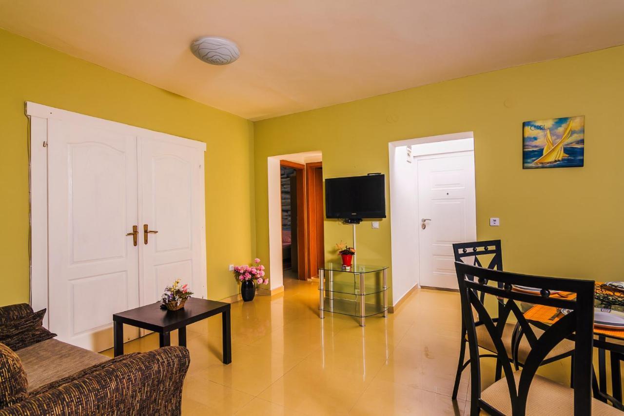 Villa Sea-N-Sun, 7 Bedrooms & Pool, Nearby Portonovi Marina. Ðenovići Zewnętrze zdjęcie